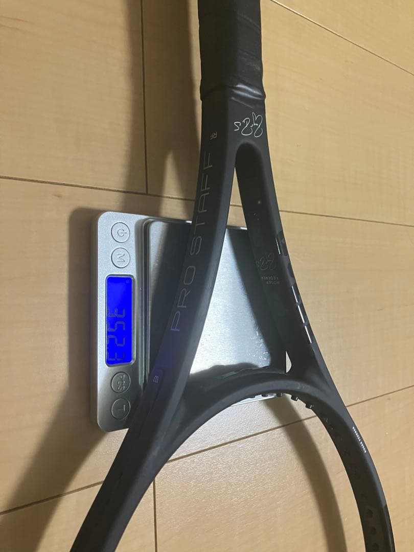 ウィルソン Wilson プロスタッフrf97 PRO STAFF 352.3g