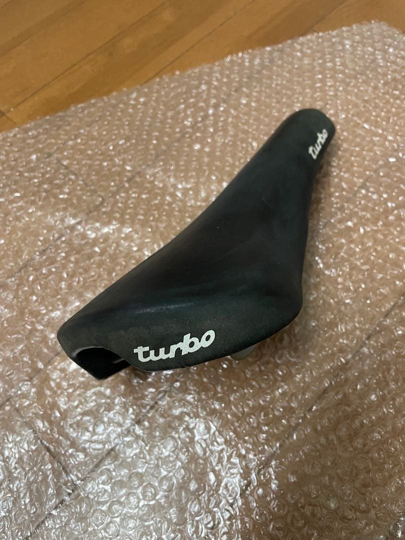 selle ITALIA turbo セライタリアターボ黒