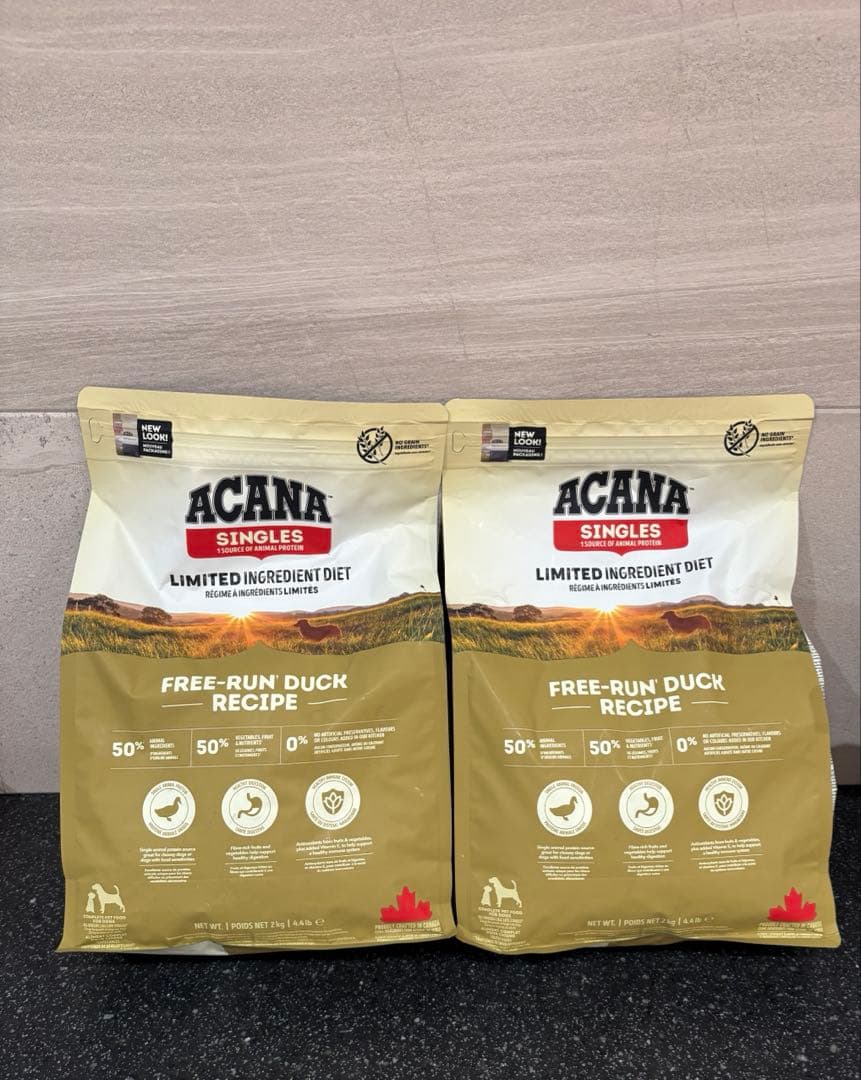 ACANA アカナ　フリーランダックレシピドッグフード 2kg×2袋