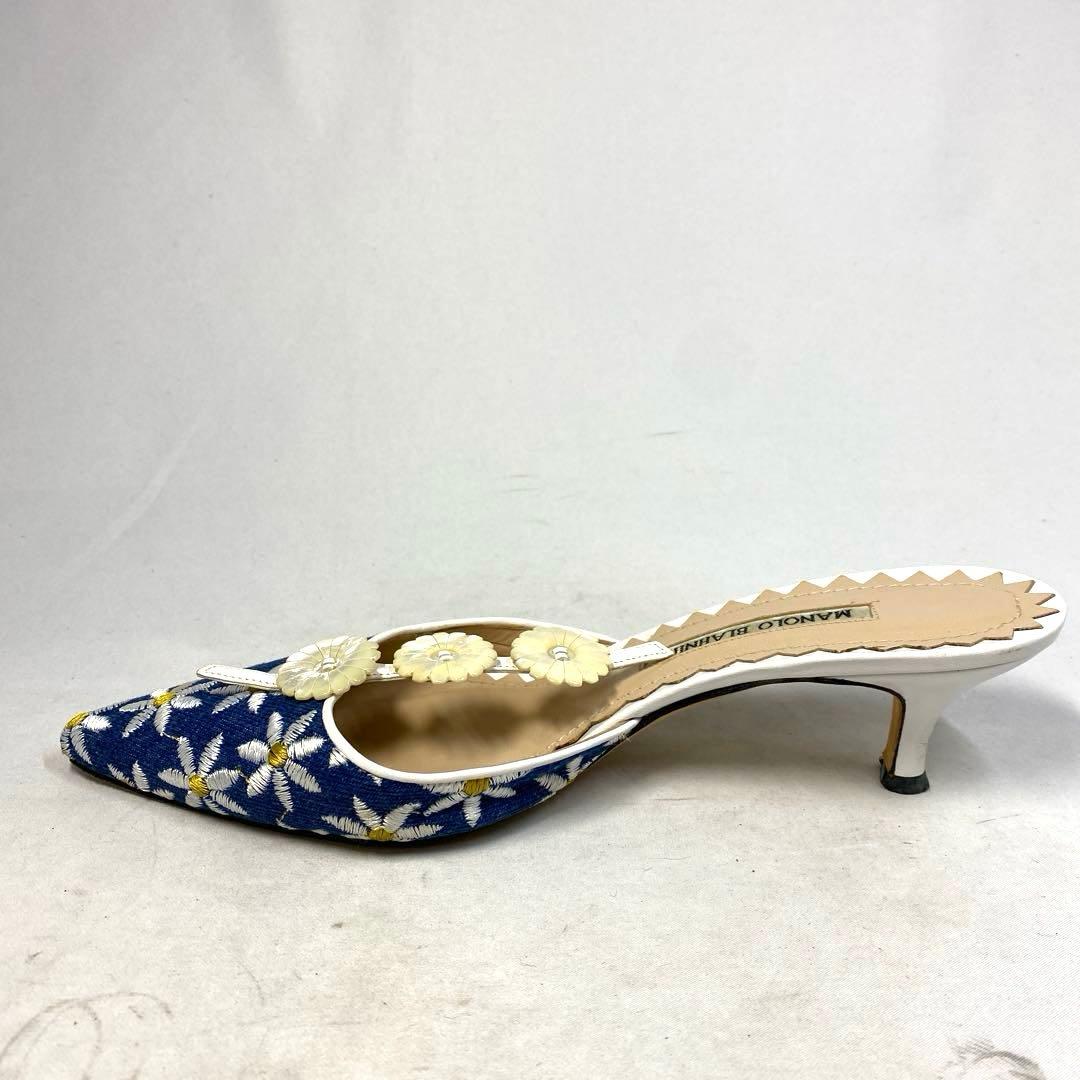 マノロブラニク　花柄　ミュール　サイズ表記「37 1/2」23.5センチ程度