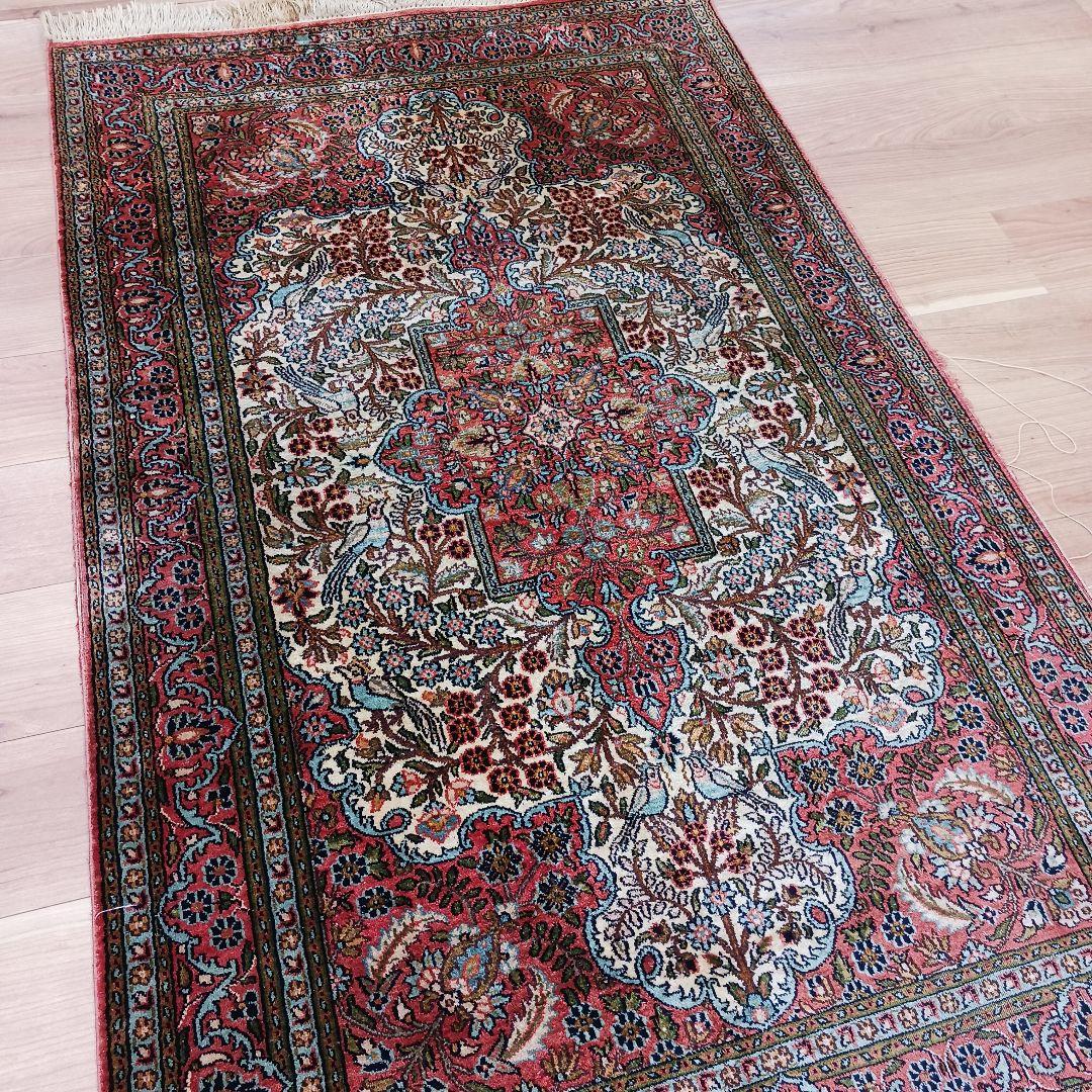 Y3203 インド カシミールシルク 絨毯 手織り 153×94㎝