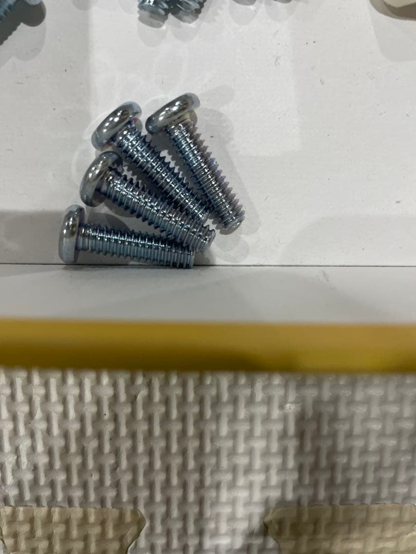 多機能ランドリーラック　棚板、カゴ２つ付き　ホワイト