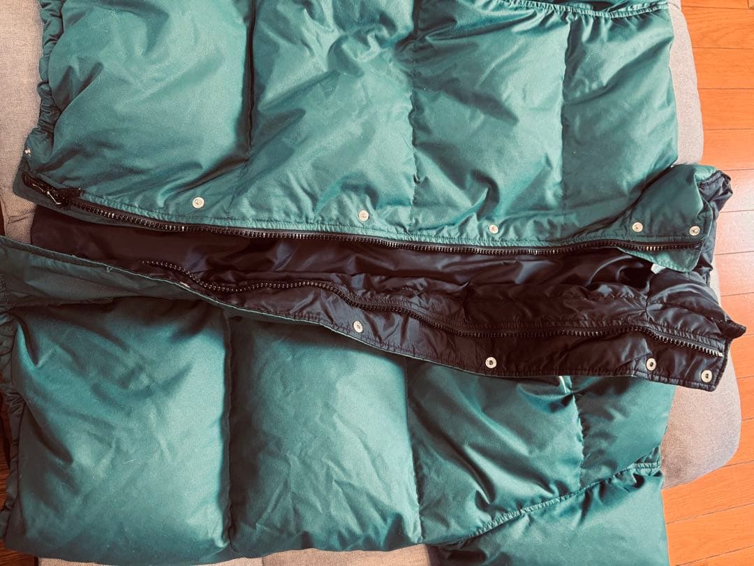 NIKE ダウンジャケット 緑 ビッグシルエット グリーン