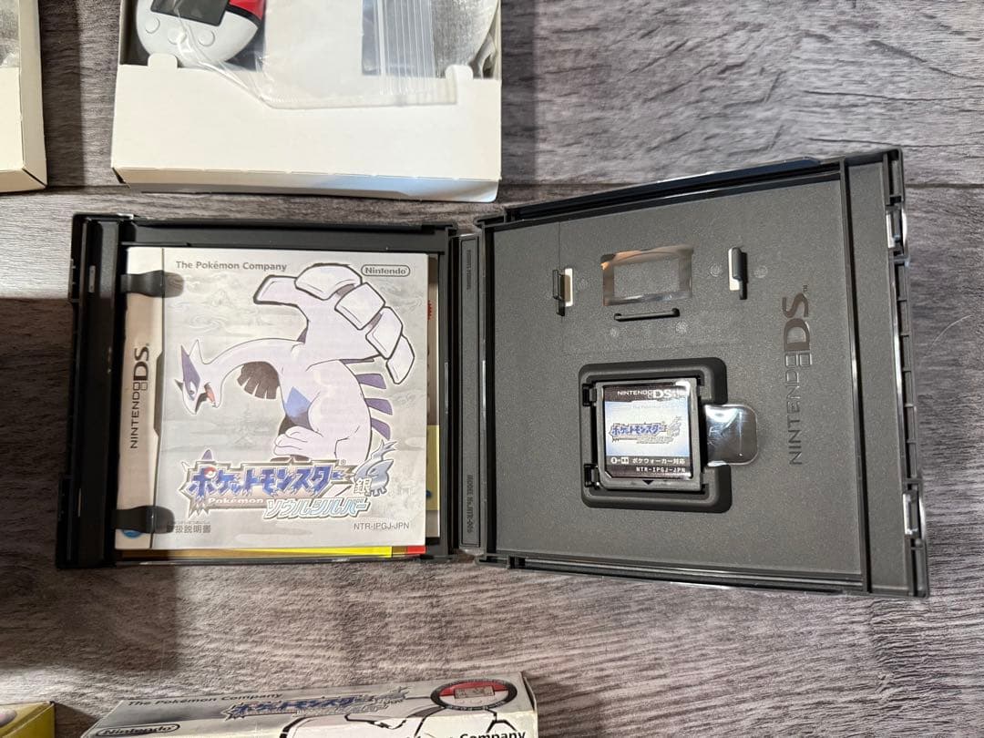 DS ポケットモンスター ハートゴールド & ソウルシルバー ポケウォーカー有り