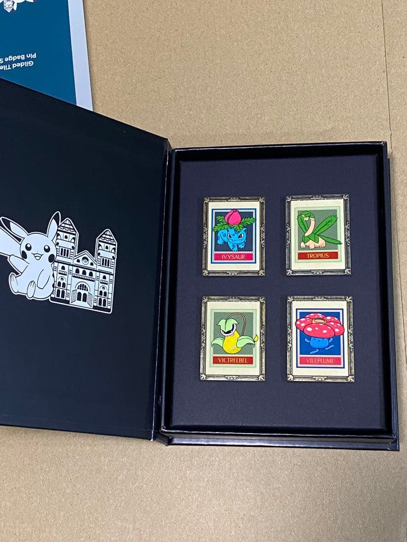 ポケモン ロンドン自然史博物館　ピンバッジセット