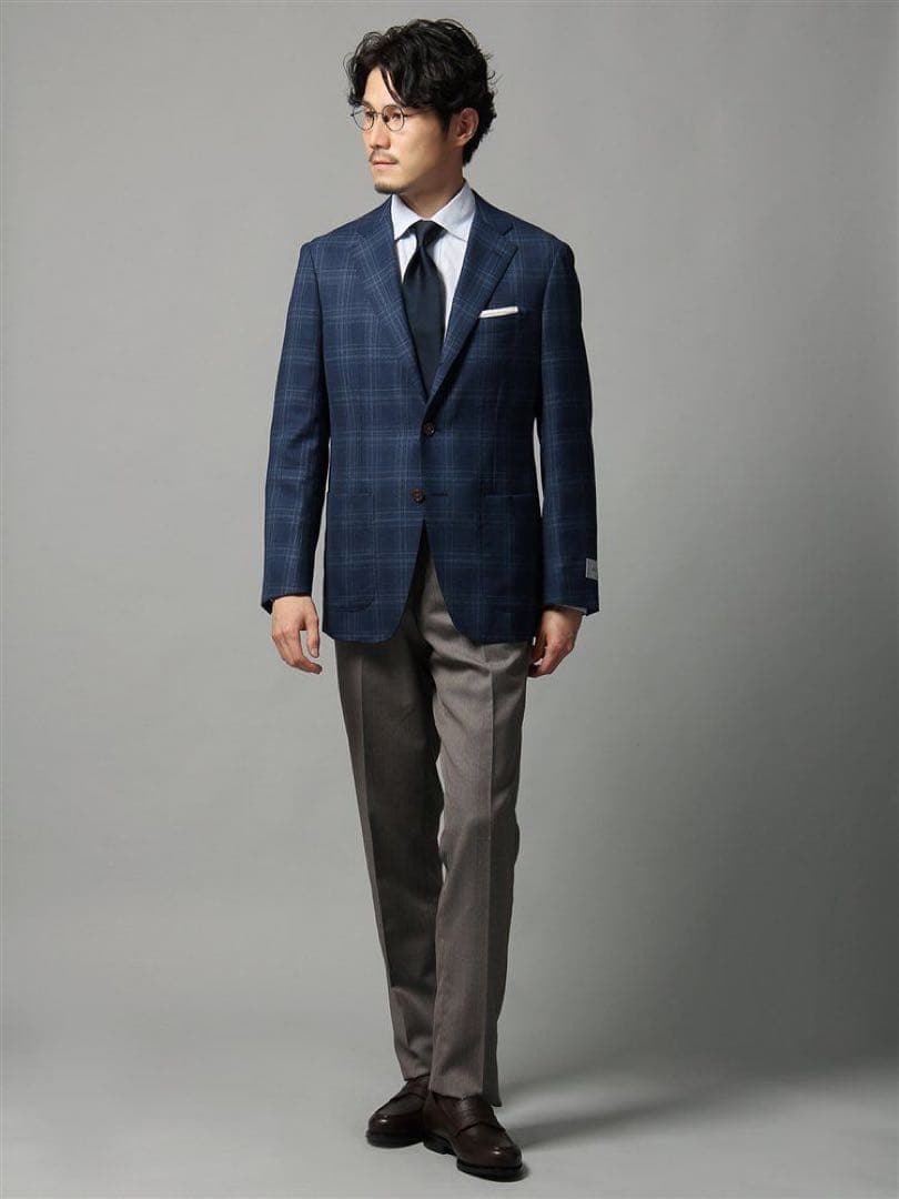 週末価格　スーツカンパニー　ユニバーサルランゲージ　レダ　ジャケット　美品