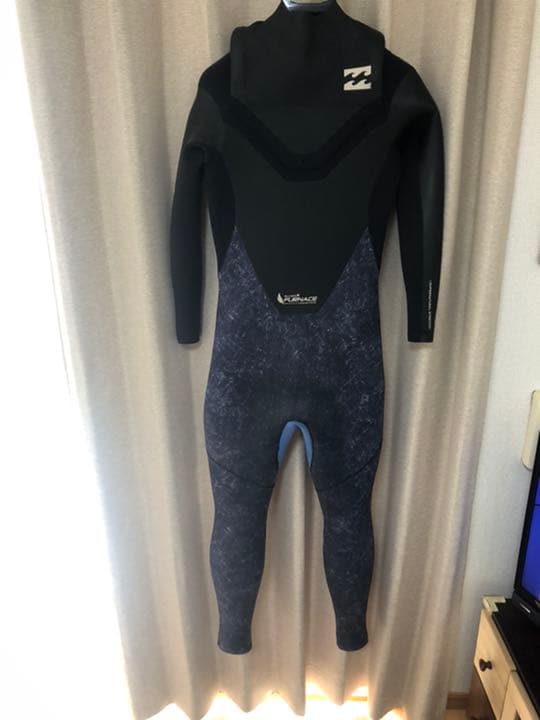 ウェットスーツ　ビラボン　5×3ミリ　セミドライ