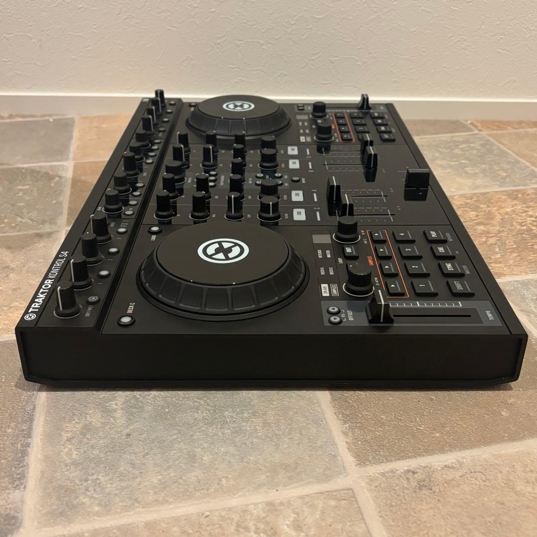 【美品】 NI TRAKTOR KONTROL S4 DJコントローラー