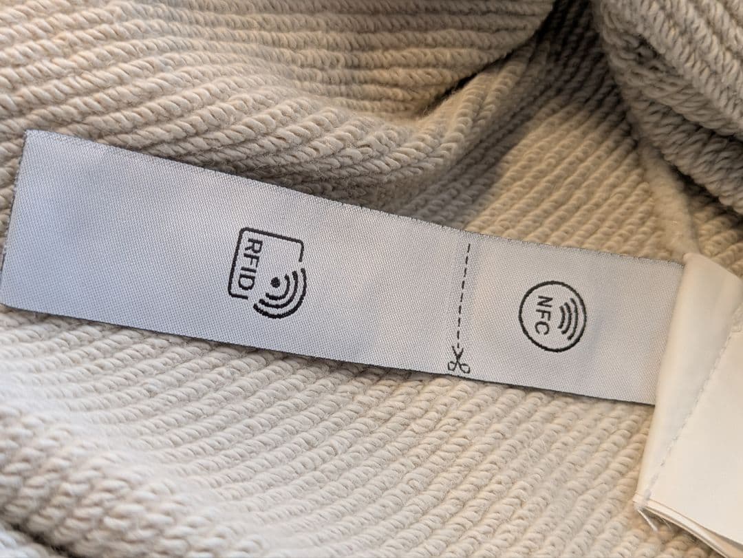 ストーンアイランド ベージュ トレーナーサイズM