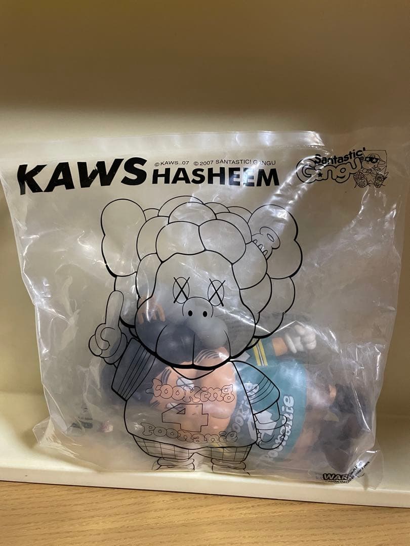 激レア未開封　kaws コラボ　ハシーム　 tokyoTRIBEサンタスティック