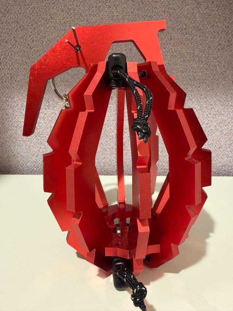 c*p様 Bonbonero アルミ手榴弾 赤