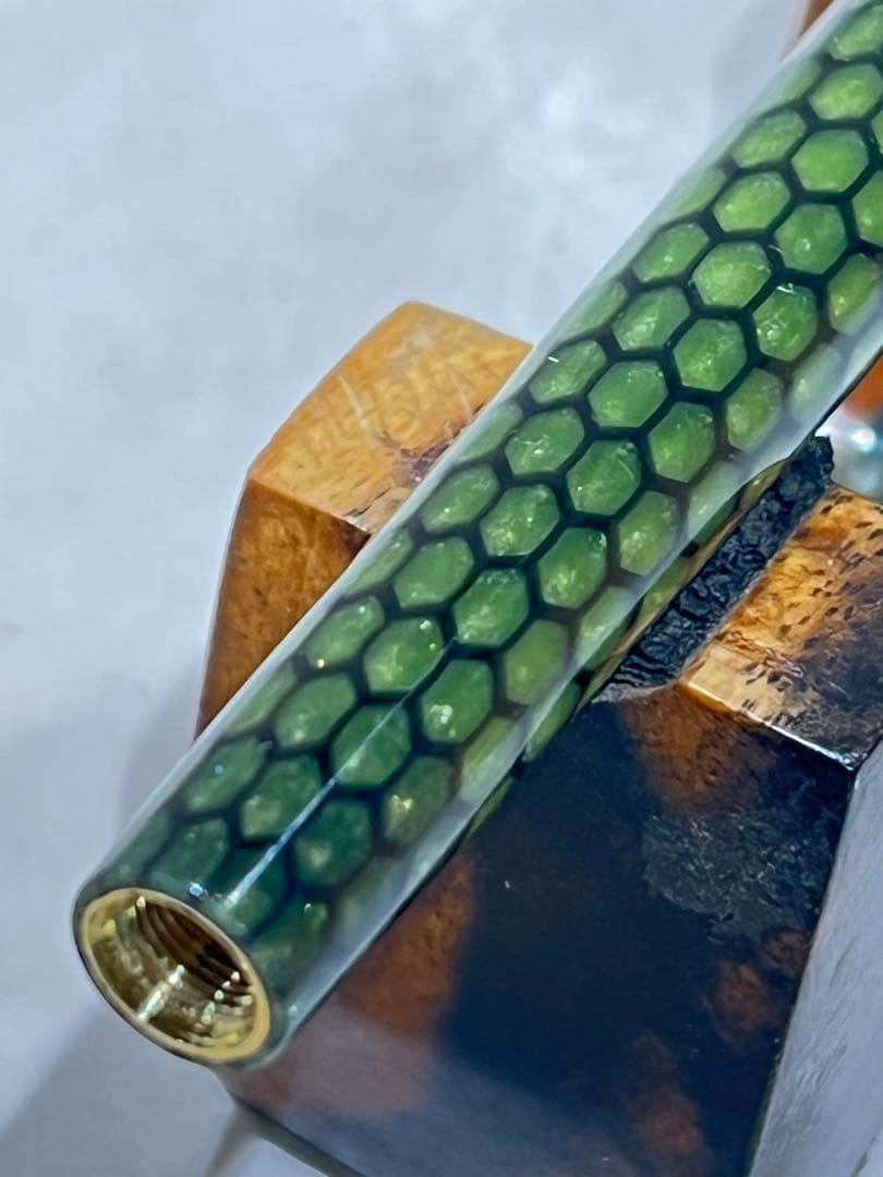 pg5+レジン(ハニカム柄)