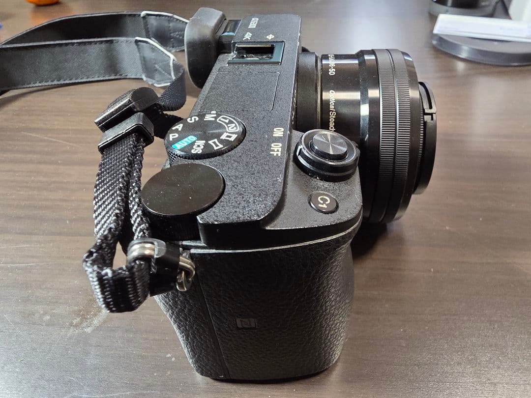 SONY α6300 ミラーレスカメラ★本体★箱★予備電池付き