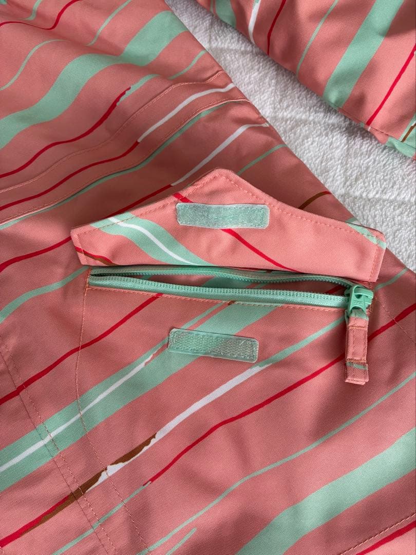 ★burtonキッズスノボード・スキーウェア上下セット★