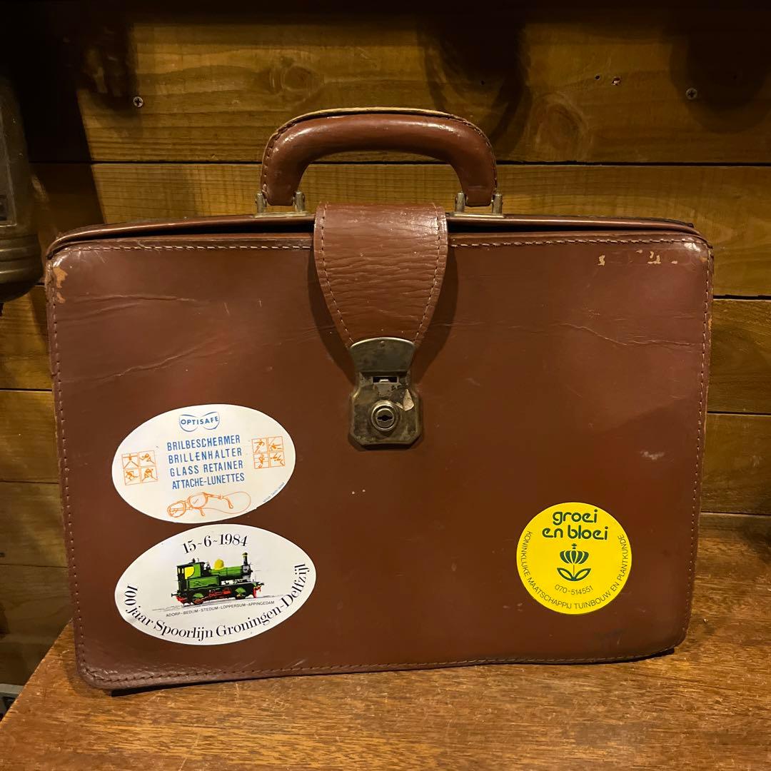 ヴィンテージ　Englandダレスバッグ