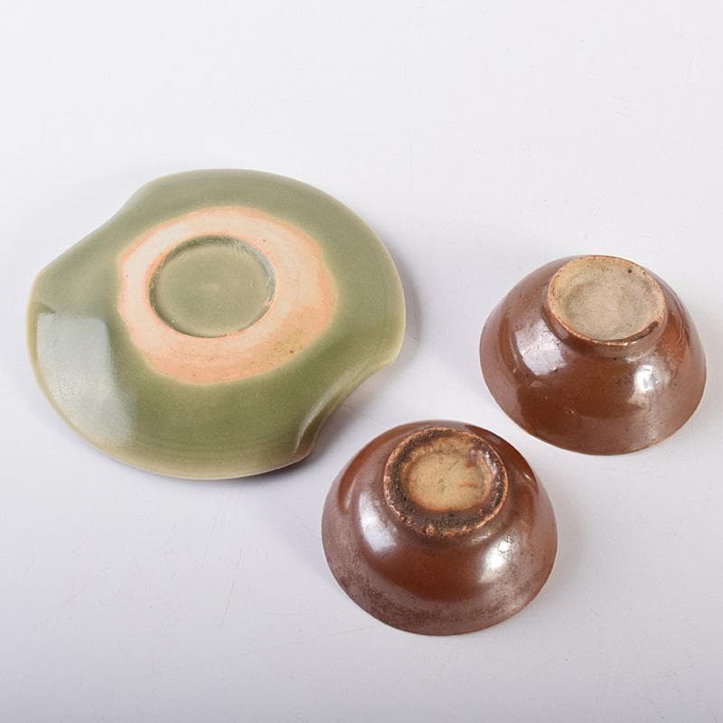 中国　唐物　龍泉窯　青磁盃台　柿釉煎茶器２客　三点まとめて　V　R7569