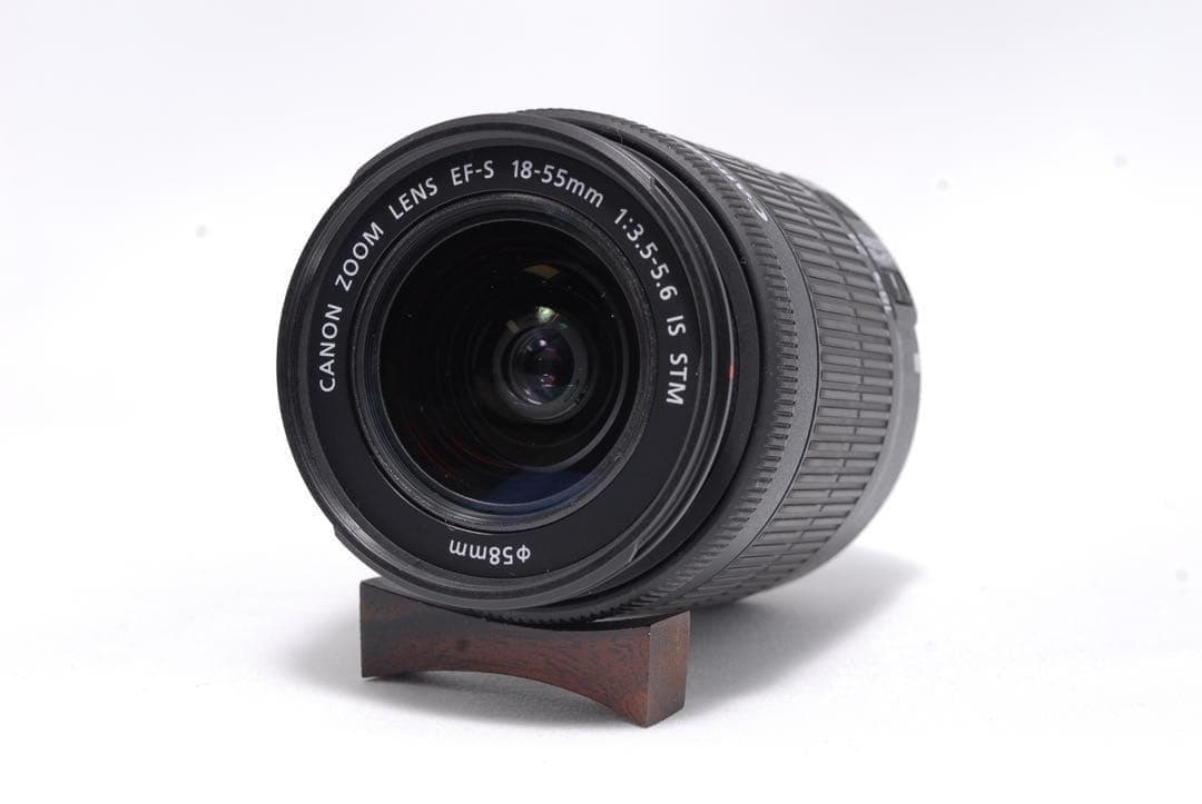 ★極美品★キヤノン Kiss X7高性能STMレンズ お洒落なホワイトボディ✨