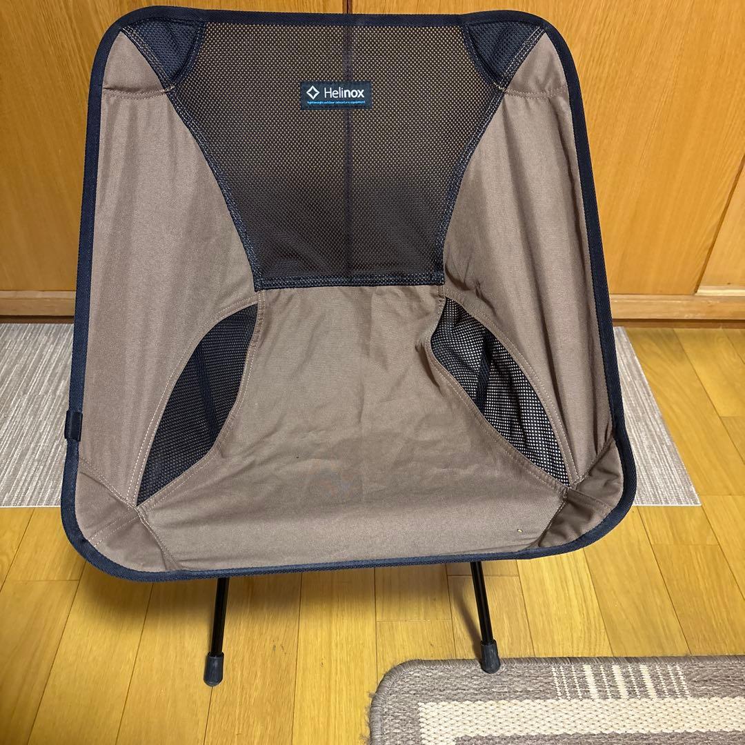 ヘリノックス　チェアー　1822221 ブラウン