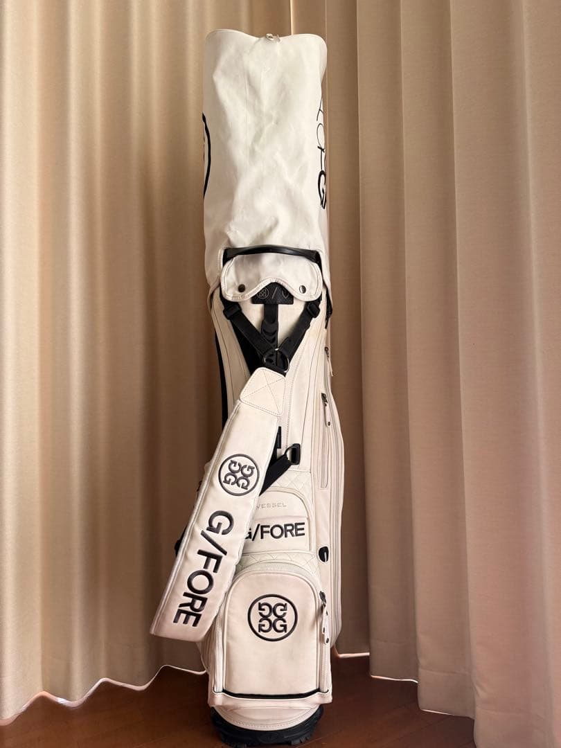 G/FORE ホワイトキャディバッグ