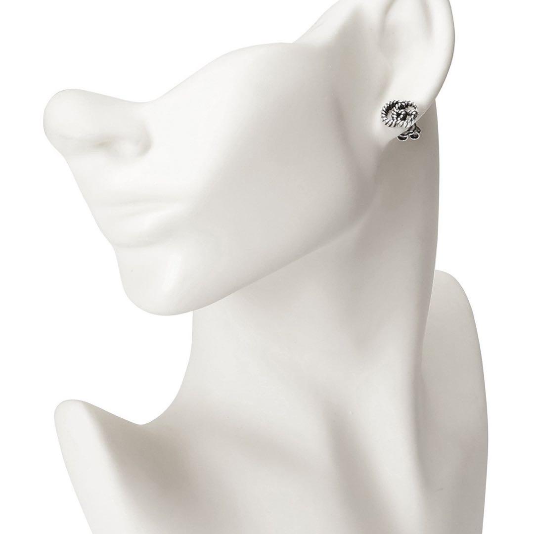 GUCCI シルバー ツイストデザイン ピアス