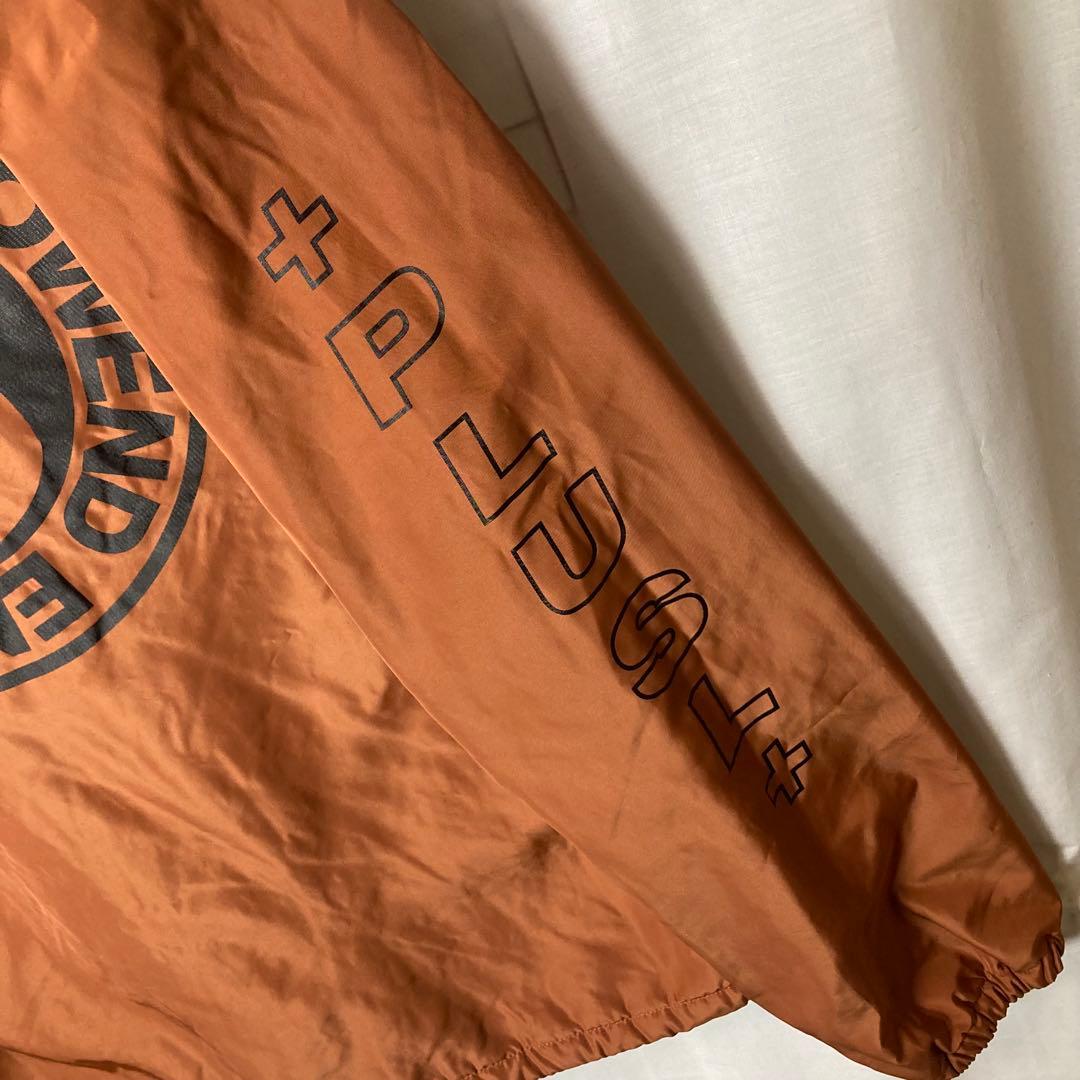 XLARGEギャルヒップビッグプリントくすみオレンジ裏ボアコーチジャケットL