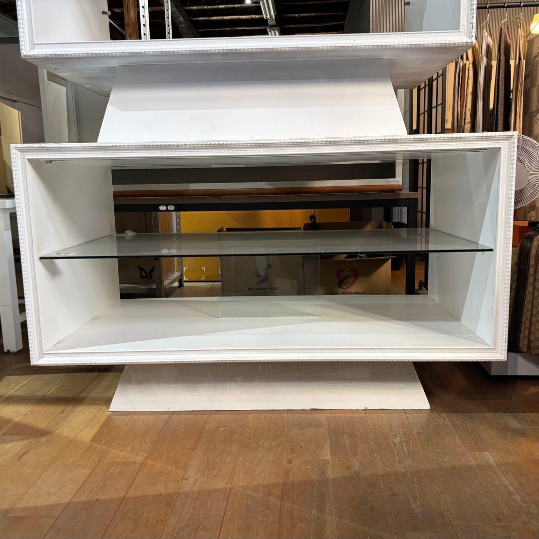引取限定 ホワイト ガラスショーケース 店舗什器 インテリア 飾り棚 点灯確認済