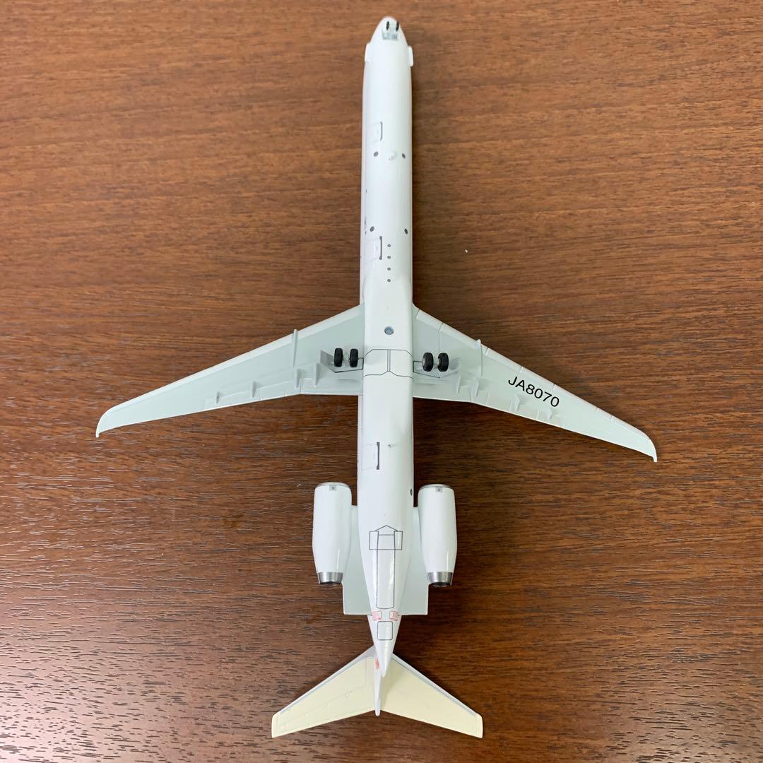 ❶　1/200　JAL　MD-90-30 JA8070　MD90ラストフライト