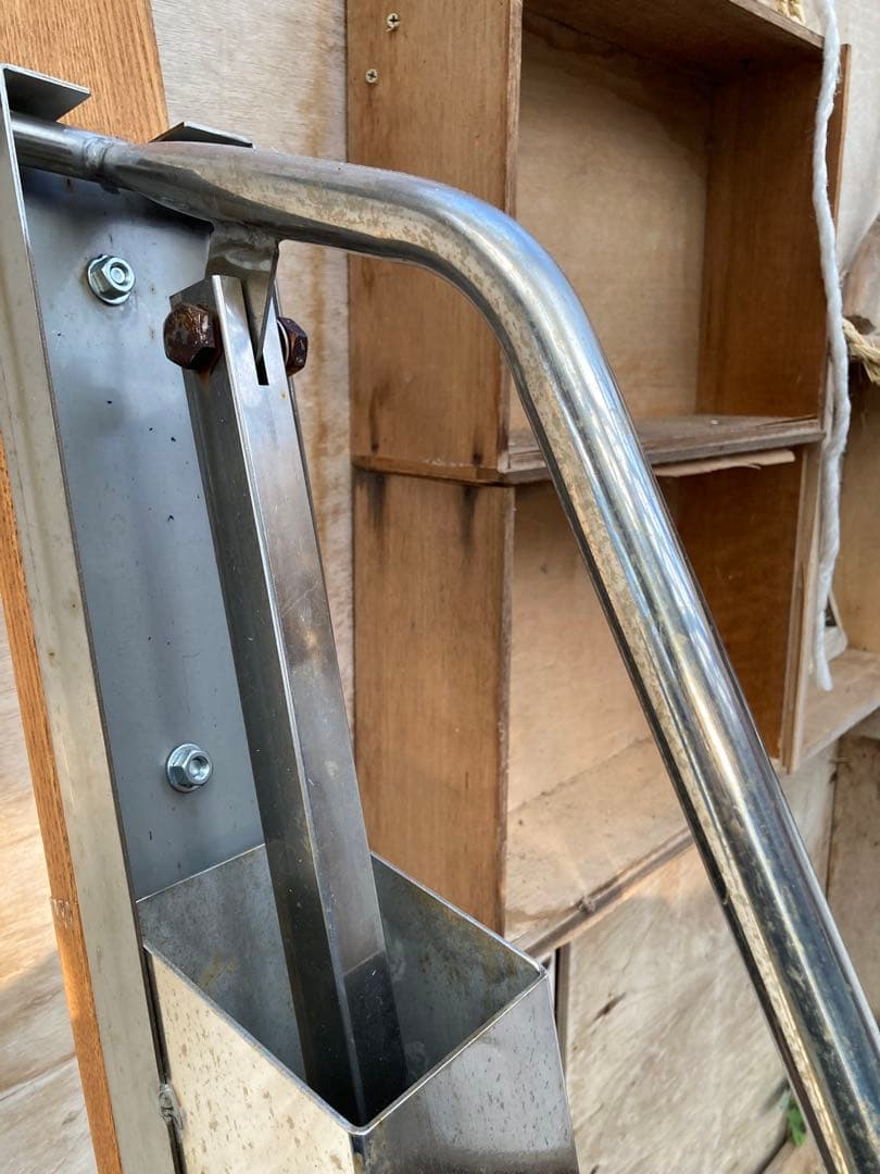 粘土押し出し機　壁取り付け　ハンドル付きステンレススチール押し出し機　4層モード