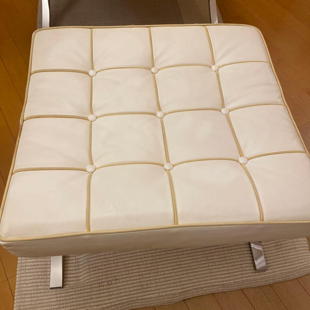 ◯バルセロナチェア リプロダクト ホワイト オットマン付き デザイナーズ 白