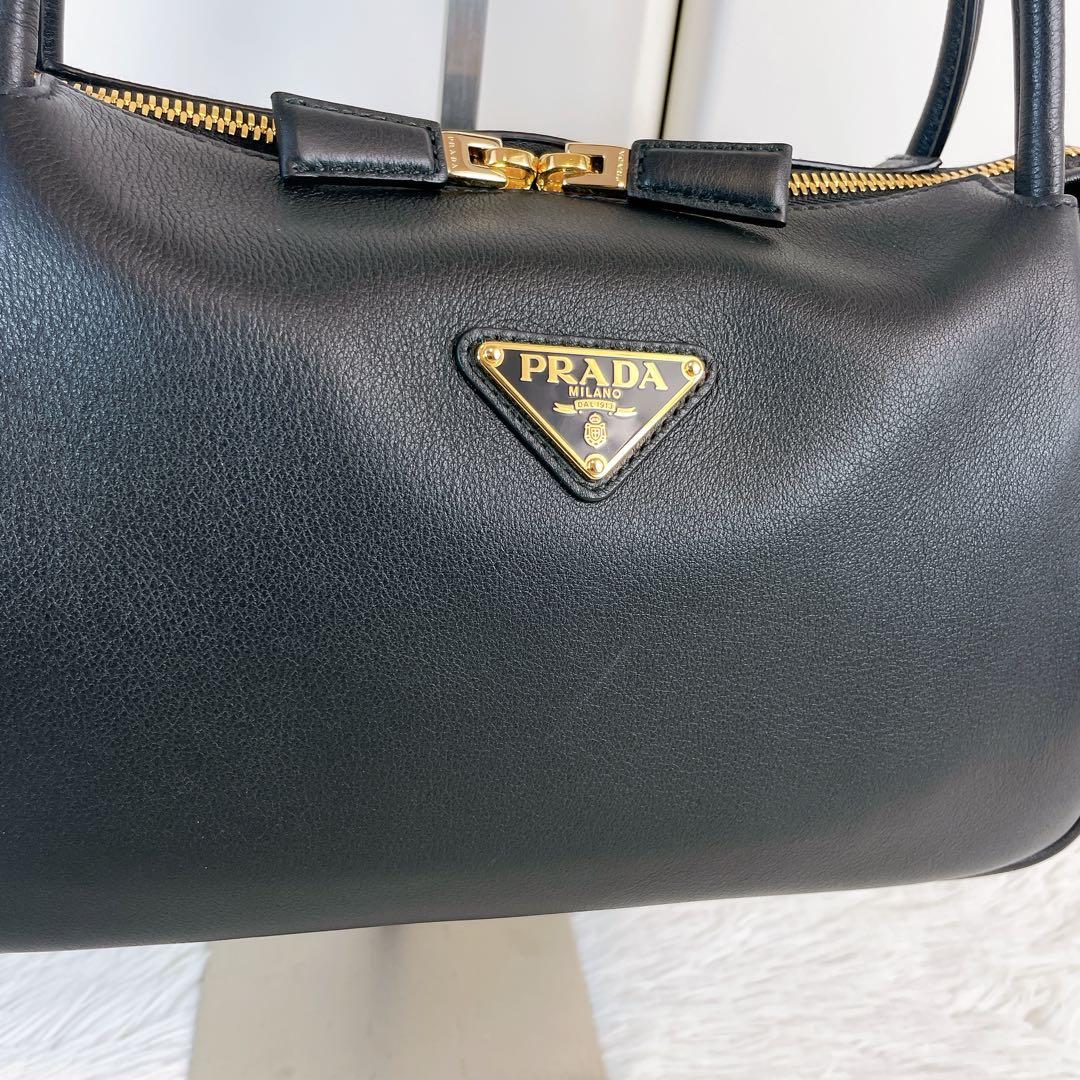 ●美品●PRADA プラダ　ハンドバッグ　レザー　ブラック　24SS