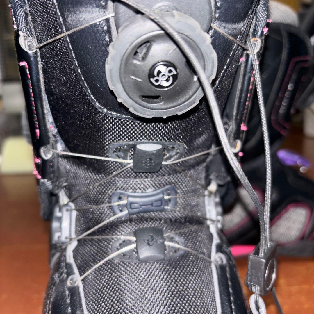 SUBスノーボードブーツ 女性用 ブラック/ピンク