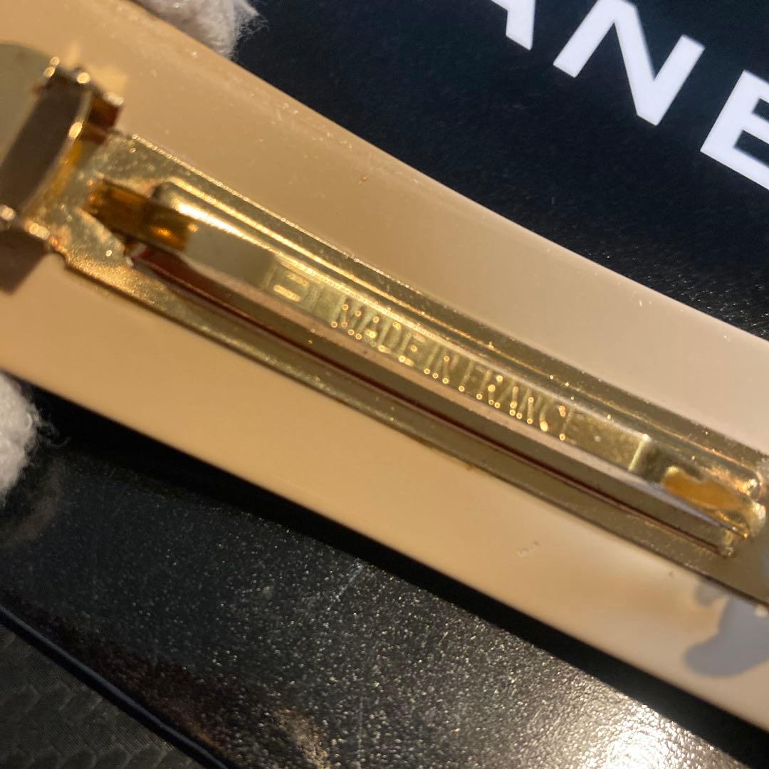 CHANELココマーク　ヘアバレッタ ヘアアクセサリー★フランス製、ドット