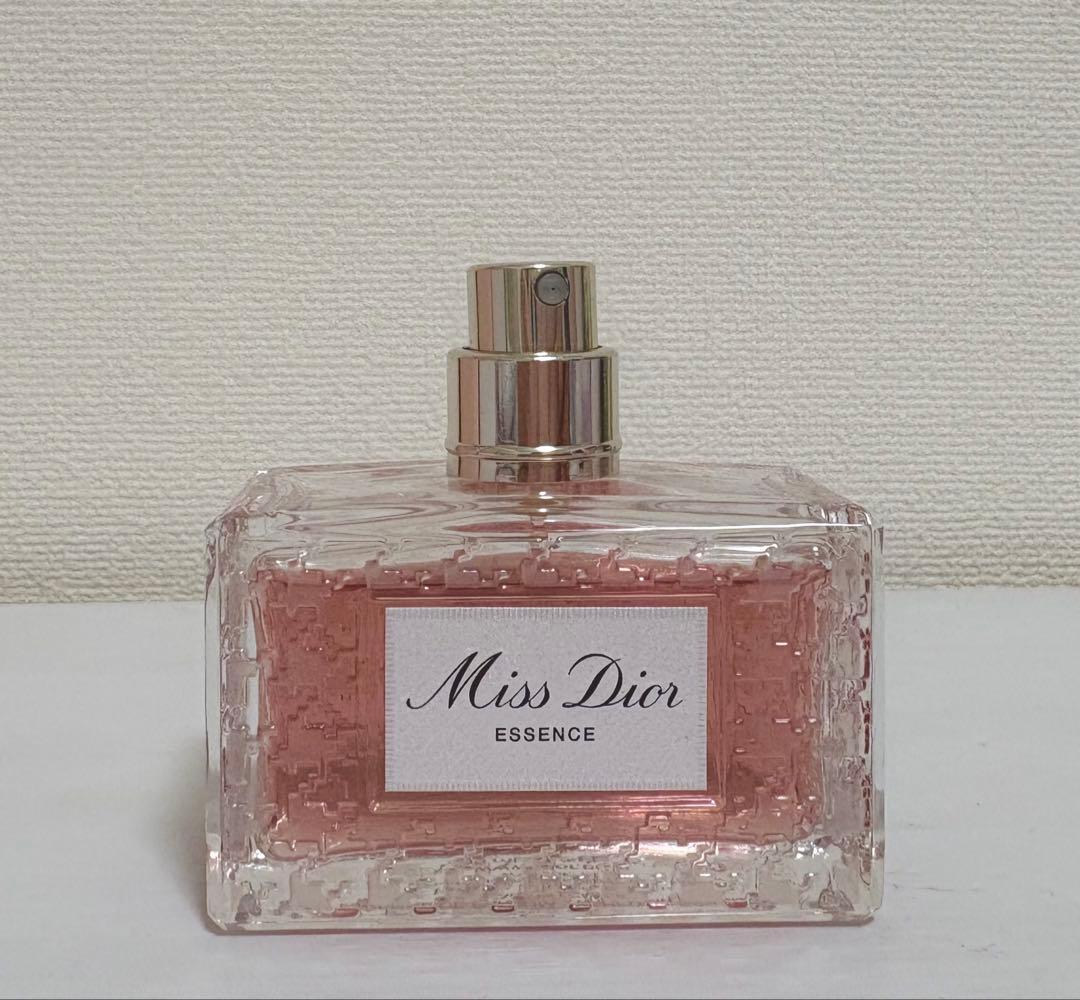 ⭐︎ミスディオール　エッセンス35ml プレゼント用ショッパー付き⭐︎