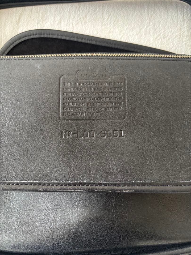 黒 レザー ショルダーバッグ