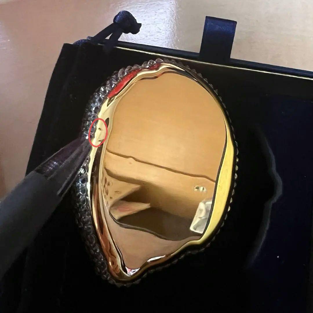 希少品 エスティローダー うさぎ　コンパクト キラキラ