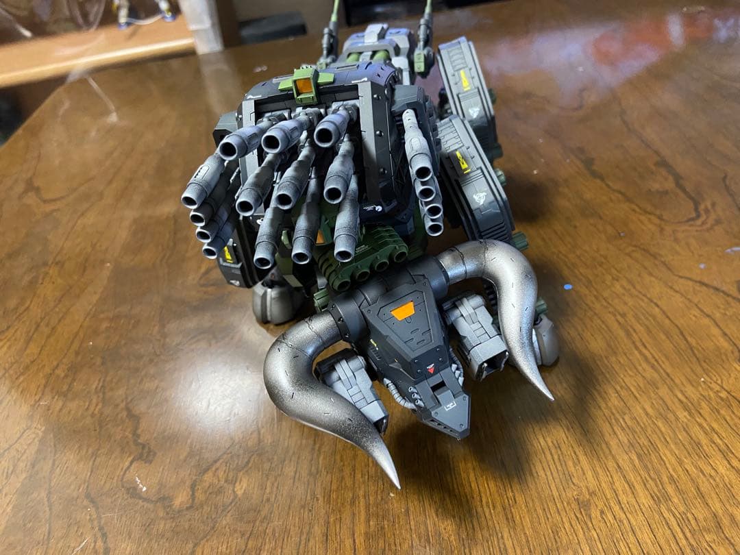 【全塗装】HMM ディバイソン　ゾイド　ZOIDS【完成品】