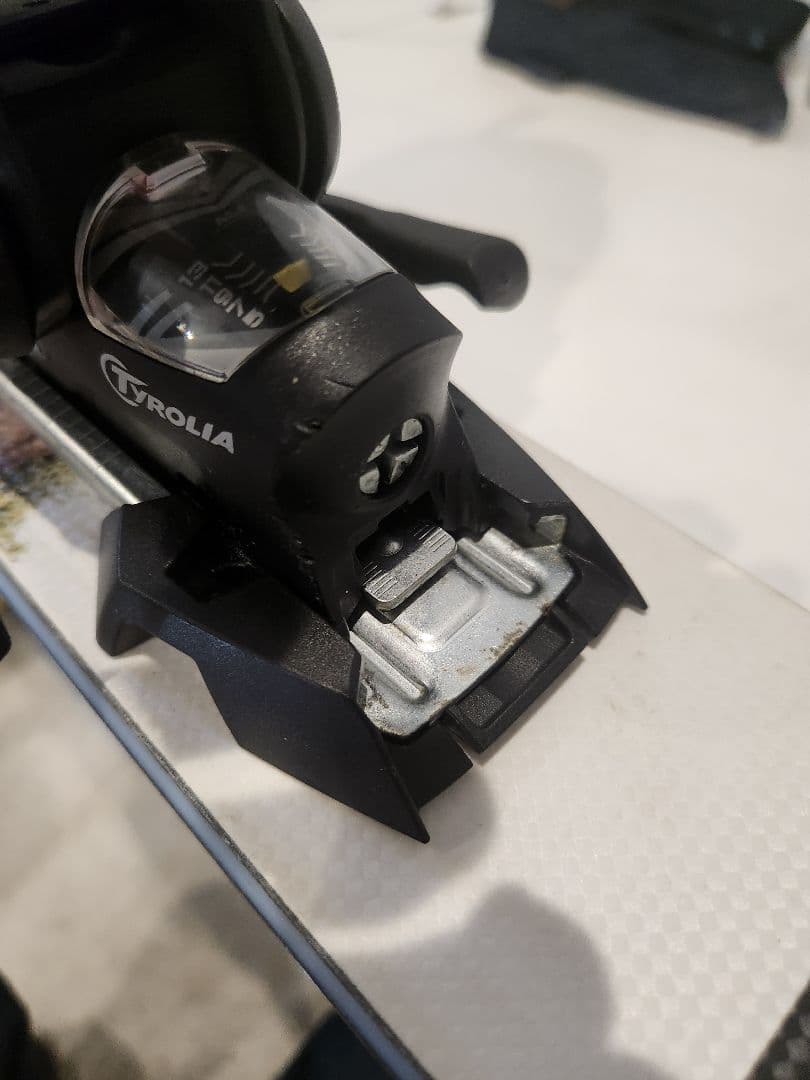 ICELANTIC DA'NOLLIE 170CM スキー板