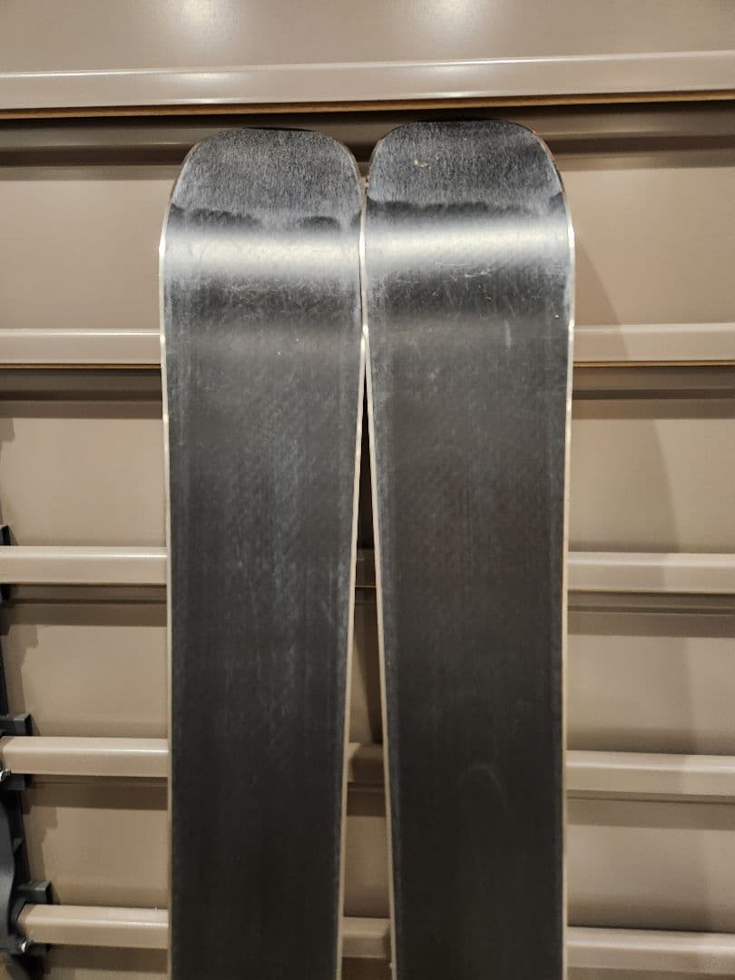 ICELANTIC DA'NOLLIE 170CM スキー板