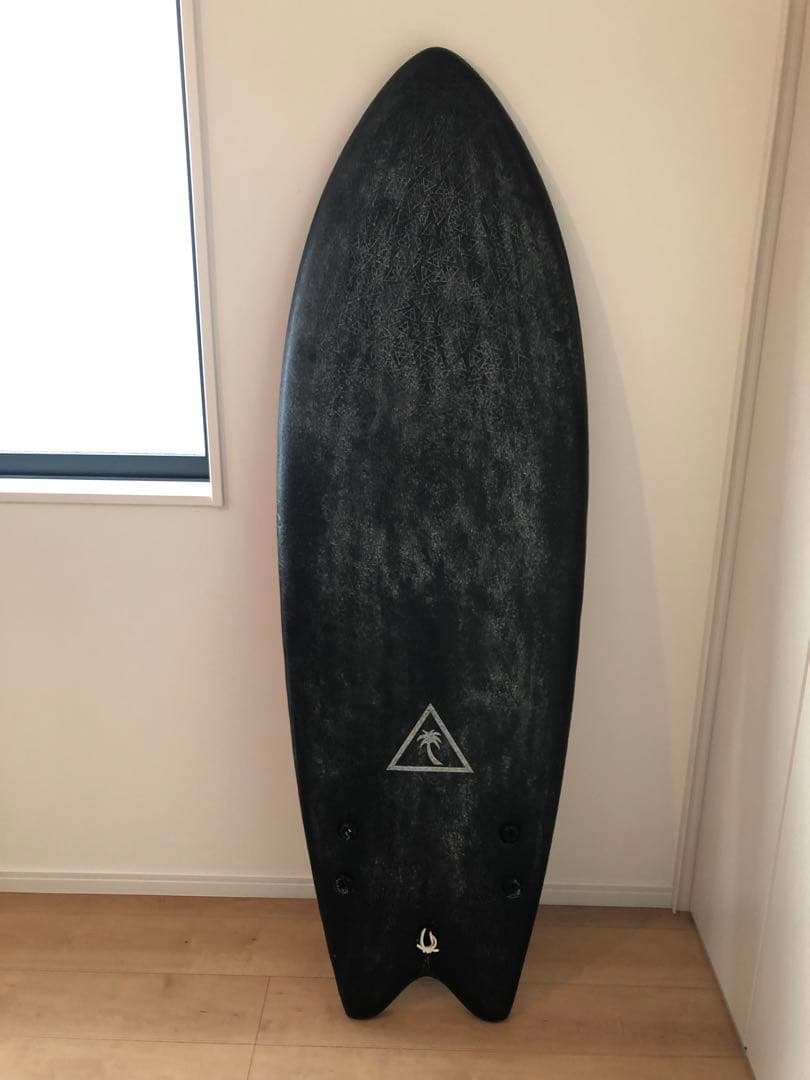 Catch Surf retro fish（クリステンソンフィン付き）