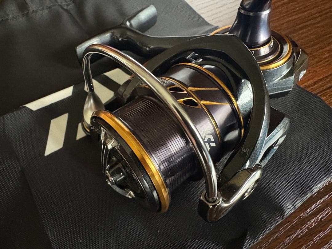 ダイワ カルディア　LT 2500S PEライン0.6号200m付き