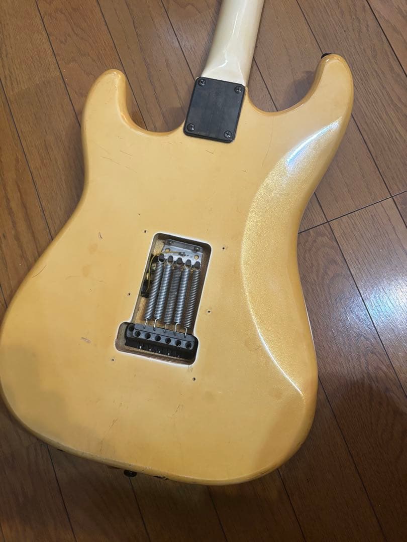 エレキギター二本セット、バラ売り不可ジャンク品