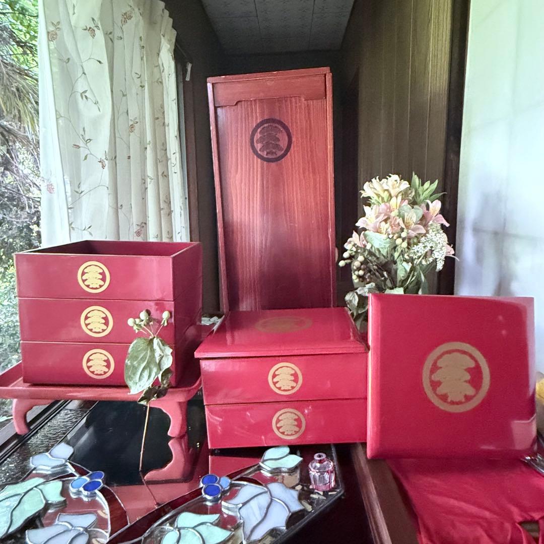 2212様感謝‼️「松」JAPAN 特産　輪島 蒔絵五段重二枚蓋　欅春慶塗り木箱入