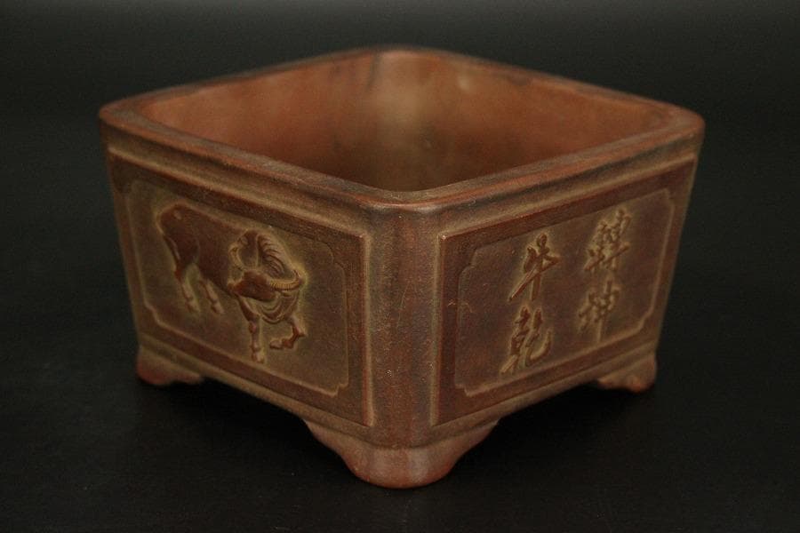 中国美術 朱泥 植木鉢 花盆 鐵画軒製 在銘 四方形 輪花形 一対(HA527)