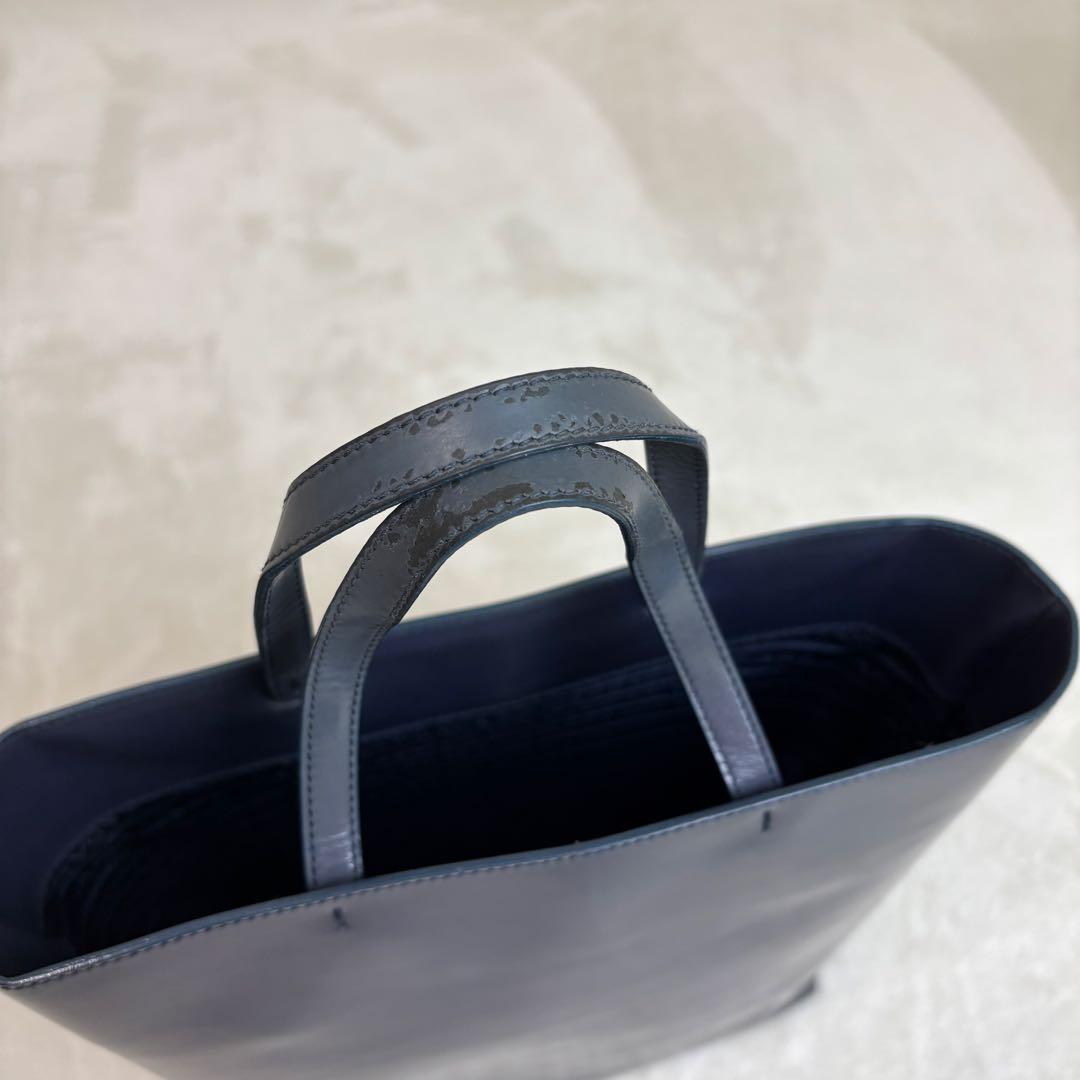 PRADA　プラダ　トートバッグ　手提げ　鞄　パテントレザー　紺　収納袋