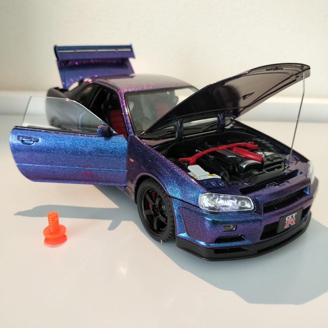 ど迫力 1/18 Nissan GT-R R34 ミニカー マジョーラ 新品