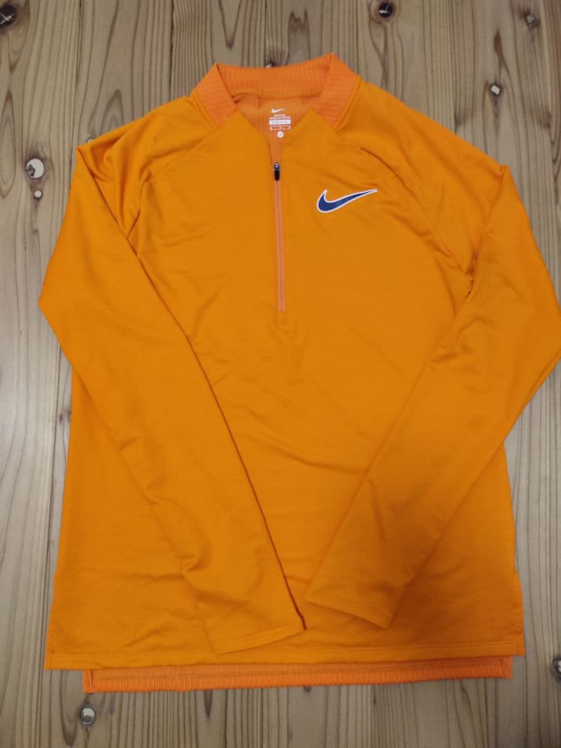 は　NIKE Pro elite 2020 rosa ロングスリーブ