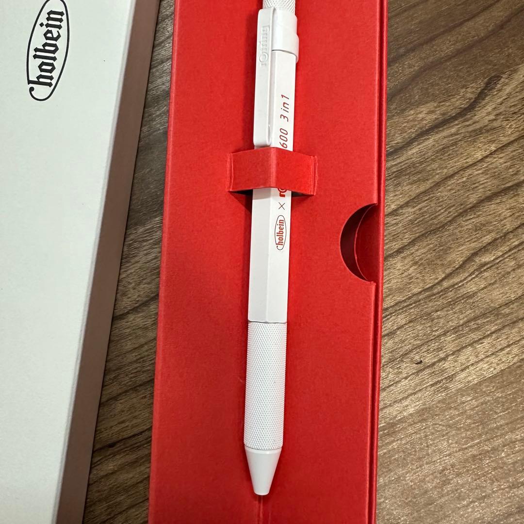 ロットリング600 3 in 1 マルチペン（日本限定色パーマネントホワイト）