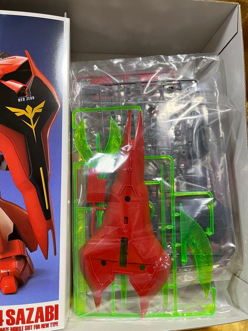 MSN-04「サザビー」1/100スケールマスターグレードモデル　新品未開封品