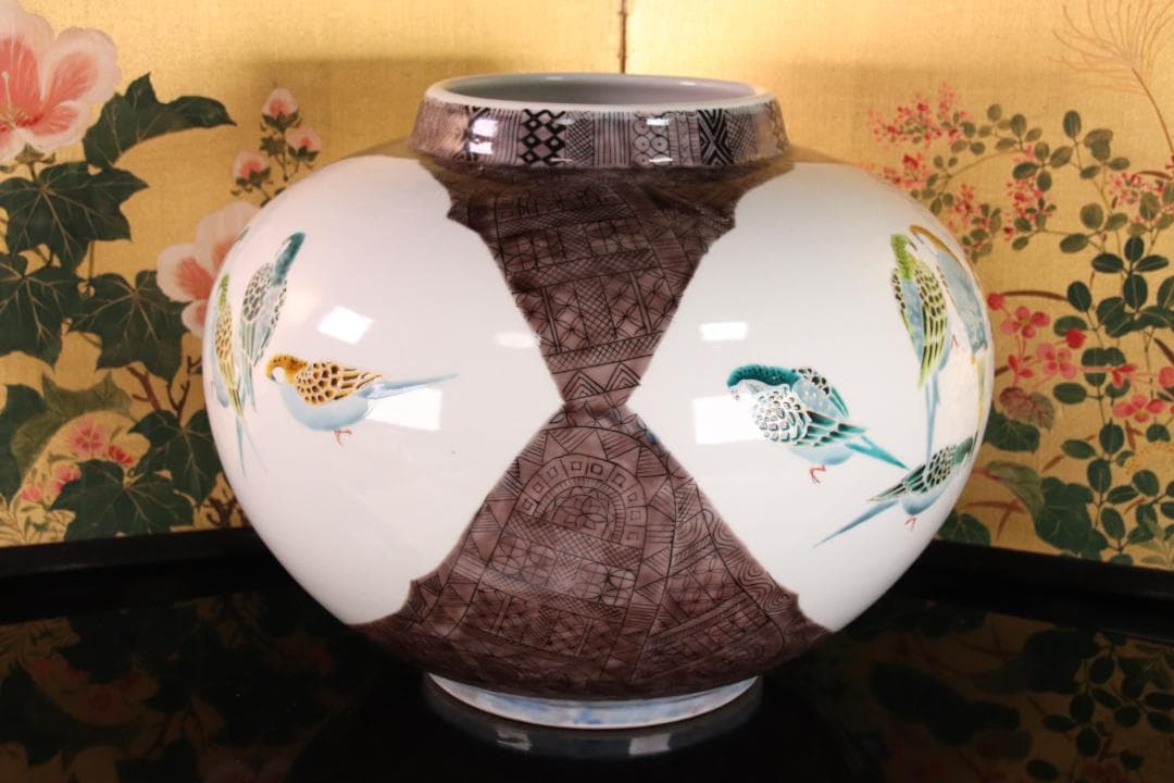 第５回　伝統九谷焼工芸展　出品作　西田吉勝（翆松）作　鳥紋壺　飾り壷　BE379