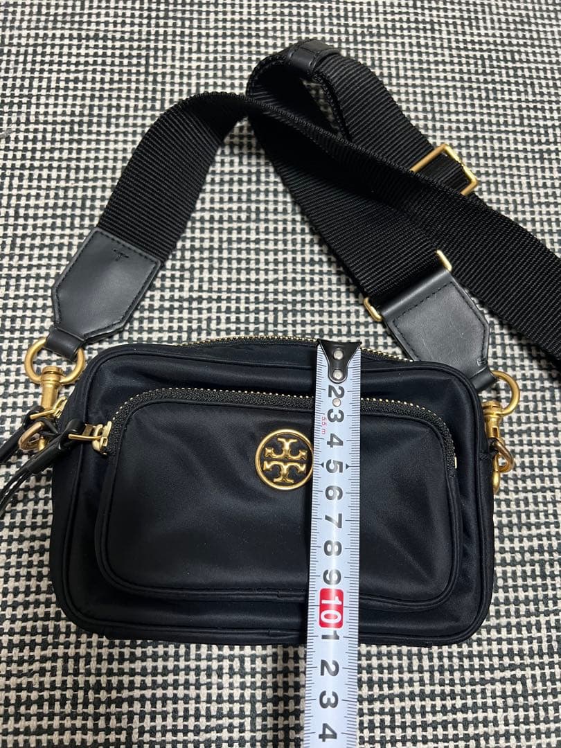 売り切り価格！未使用 トリーバーチ ToryBurchナイロン ボディバッグ